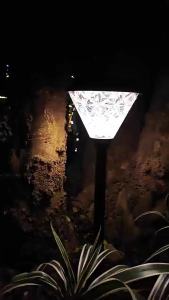 SXH  Solar Ground Light Round Aluminum Outdoor Waterproof Garden Light Villa Lawn Light Lawn Lamp led Lamp