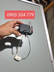 bình rót ruou tự động cô gái 2.7 lit