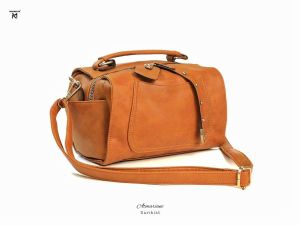Atmariani Slingbag Tas Jinjing dan Selempang Elegant Moonzaya