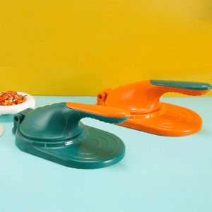 Alat Press Adonan Dan Cetakan Pastel 2in1 Bentuk Wortel / Alat Bantu Penekan Pemipih Pembentuk Lembaran Adonan Kulit Pangsit Dimsum Siomay Suikiaw Gyoza Kuotie Wonton Handmade Manual Dumpling Skin Maker BPA FREE SerbagunaCETAKAN PRESS KULIT PANGSIT 2IN1