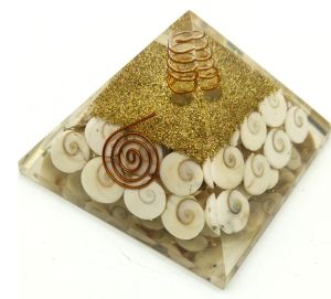 READY STOCK HOUSE WARMING GIFT_ Gomati Chakra Vastu Pyramid