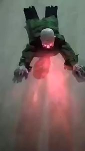 FFBH Electric Halloween Crawling Ghost Bald Head Voice-activated Yard Bloody Zombie Realistic Glowing Eye Climbing Zombie Figure R7Q2P