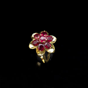 แหวนทับทิม(Natural Ruby) สีชมพูแดง จากประเทศโมซัมบิก ตัวเรือนเงินแท้ 92.5%ชุบทองคำ ไซส์นิ้ว 53 หรือเบอร์ 6.5US