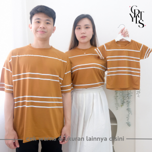 Carotyles Baju Atasan Kaos Couple Keluarga Family Wanita Anak Perempuan Laki Laki Pasangan Oversize Jumbo Lengan Pendek Panjang Korean Style Terbaru GARIS 123 C