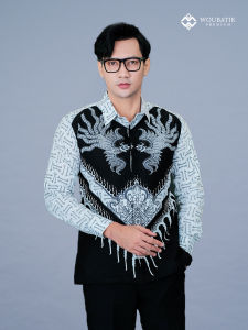 WOUBATIK - Kemeja Batik Sanggit Slimfit Lapis Furing KP 287