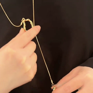 Irregular Geometric Pendant Necklace Stylish Long Necklace with Geometric Pendant Designs for Fashion Enthusiasts