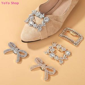 💕 YoYo Shop 💕 1Pcs Fashion Shiny Crystal Shoes Decorations Clip Women Shoe Buckle Accessories High-heeled Square Rhinestones Removable Shoes Decoration Flower