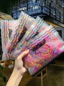 ยางมัดผมสไตล์เกาหลี ยางมัดผม 1000 เส้น ยางมัดผมเด็ก ยางมัดผมพลาสติก ยางมัดผมแบบใช้แล้วทิ้งสไตล์เกาหลี 1000 ชิ้น ยางรัดผมสไตล์เกาหลีสำหรับผู้หญิง พร้อมซองใส่ ยางมัดผมสีสด ยางมัดผมเด็กผู้หญิงสายยางยืดมีสีสันผมแถบคาดศีรษะเชือก