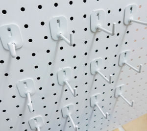 [COMBO 10 CÁI] Móc 1 Chân Cài Tôn Lỗ Cài Bảng Pegboard Sơn Tĩnh Điện 3 Lớp Cao Cấp