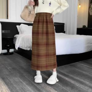 AMMIN กระโปรงคอมมินเอวสูงยาวผ้ายืดหยุ่นได้สำหรับผู้หญิงฉบับภาษาเกาหลีกระโปรงลายตารางหรูหราทรงเอไลน์ฤดูใบไม้ผลิ/ฤดูร้อน2024