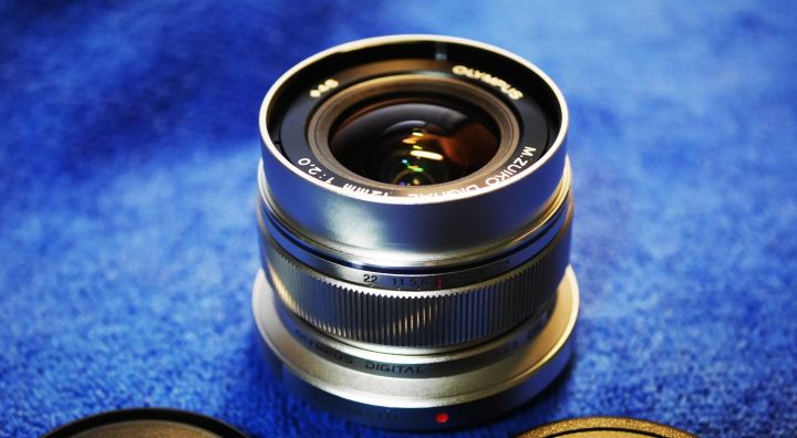 Olympus M.Zuiko Digital ED 12mm f/2.0 Wide-Angle Lens Silver for
