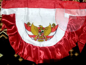Bendera Rumbai Garuda Mini 10 Gelombang 5 Meter Dekorasi Kantor