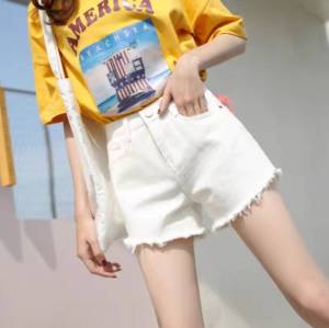 Ladateens shop กางเกงยีนส์ขาสั้น💓 แต่งปลายสไดล์เกาหลี ไม่สั้นมาก #2047