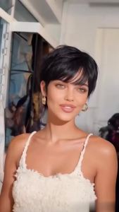 FESHFEN Pixie Cut Wigs Synthetic Short Pixie Haircut Wig with Bangs Glueless Layered Wig Wavy Wigs for Women Black