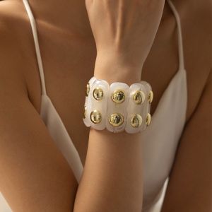 EVERIN Dây thun Vòng tay nhựa hình tròn Nhựa Thủ công mỹ nghệ Vòng tay bản rộng Boho Phong cách Punk Vòng tay đính đinh tán Trang sức quà tặng