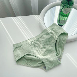 LHMonday มาแล้วจ้า กางเกงชั้นในแฟชั่นคุณผู้หญิง สวมใส่สบาย ยืดหยุ่นดีมาก สีสวยสดใส แห้งไว ระบายอากาศดีมาก ยืดได้เยอะไม่อึดอัด สินค้างานดีแบบนี้รีบกดเลย