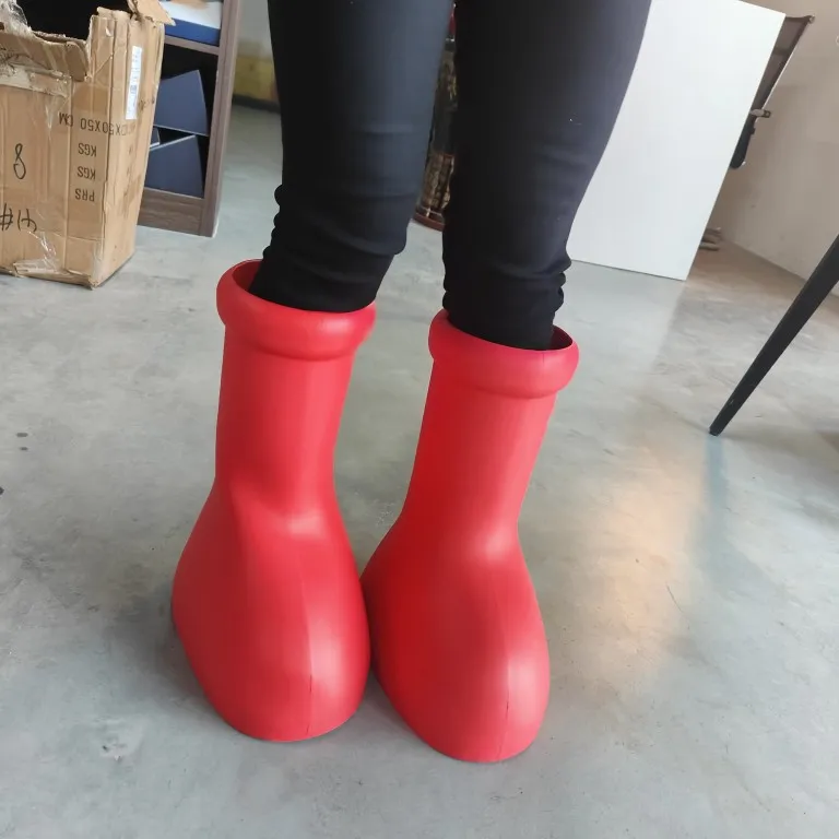 Cross-border selling Astro Boy with red boots, rubber red shoes
