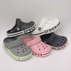 [TẶNG 12 STICKER] - Dép sục Cross Baya cho bé trai bé gái trẻ em Cros nhiều màu HannaKids giày xục Croc Clog Kid quai ngang nam nữ xuất khẩu tặng Sticker - Thế Giới Cross