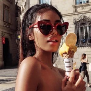 Love Vintage Sunglasses Red White Against UV Rays Sunglasses High Quality Fashion Accessories For Women