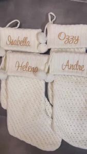 ถุงเท้าคริสต์มาสที่มีชื่อส่วนตัว ถุงเท้าตกแต่งคริสต์มาสที่มีโมโนแกรม ปักชื่อส่วนตัว ถุงเท้าถัก ของขวัญคริสต์มาส