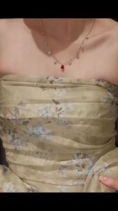 Bellux 925 Silver Synthetic Zircon Red and White Water Drop Light Luxury Champagne Gold Chain Versatile Tassel Dynamic Necklace