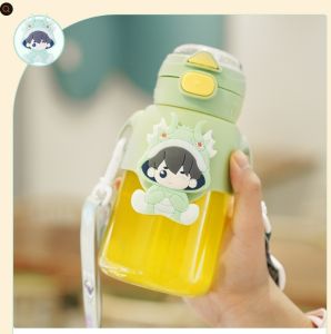 ขวดน้ำเด็กไปโรงเรียน Nice ลายการ์ตูน พร้อมสายสะพาย หลอดเด้ง 650 ml  (พร้อมส่งในไทย)