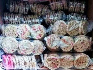 RANGINING KRRIUUKK ENAK DAN RENYAH/RANGINING MENTAH ISI 25 Pcs 400gram RANGINING TEPUNG BERAS TRADISIONAL KHAS DAERAH SUKABUMI