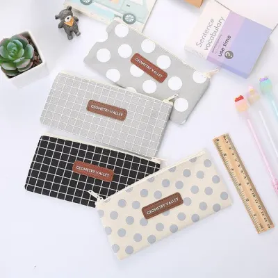 Kotak Pensil / Pencil Case Geometry Valley SK0028