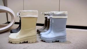 Womens Rain Boots Fashion Mid-calf Rubber Boots Outdoor Waterproof Garden Work Shoes Women Rubber Galoshes Rain Boots for Women