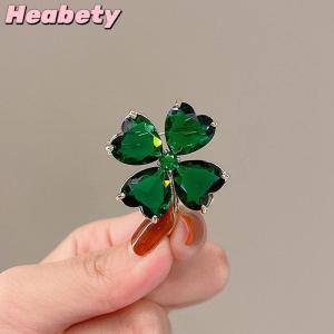 Heabety Lucky Four-leaf Clover Brooch French Retro Emerald Corsage Fixed Clothes Pin Buckle Lady Wedding Jewelry Accessories