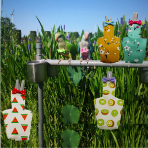 ผ้าอ้อมนกแก้วพร้อมโบว์พิมพ์ลายสีสันสดใสนกพิราบคอกคาทีลสูทเที่ยวบินชามอาหารนกซับในกันน้ำสัตว์เลี้ยง