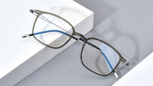 FONEX Titanium Alloy Glasses Frame Men Brand Design Ultralight Square Eyeglasses Women Full-Rim Japanese High-Quality Custom Optical Screwless Eyewear 1016