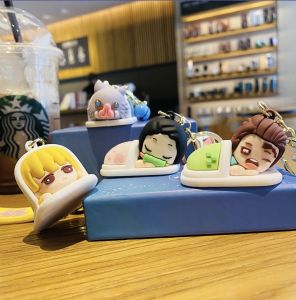 Yemi_Q  พวงกุญแจการ์ตูน Demon slayer ตุ๊กตาดาบพิฆาตอสูร พวงกุญแจรถ จี้ห้อยกระเป๋า อุปกรณ์เสริมพวงกุญแจคู่ น่ารัก พร้อมส่ง