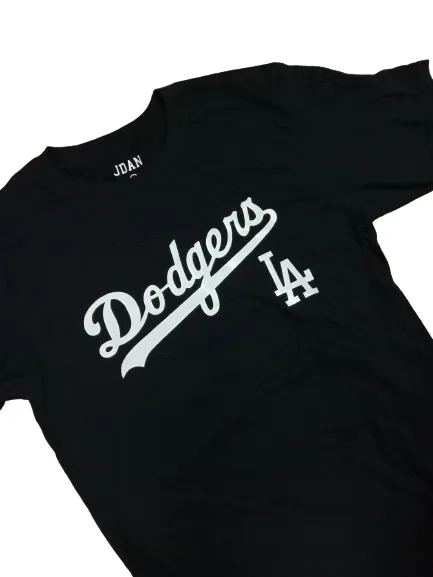 Black la best sale dodgers shirt