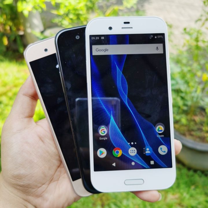 Điện thoại Sharp aquos r shv39 ram 4GB bộ nhớ 64Gb kháng