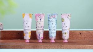 Loopeer 12 Pcs Christian Mother Gifts for Mother Day Church Bible Verse Hand Cream Scripture Women of Faith Hand Lotion Religious Party Favors for Prayers Women Mom Teacher Coworkers Office