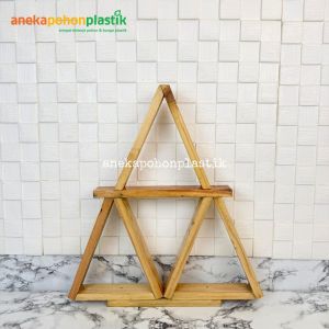 Hiasan Dinding Ambalan Kayu Model Segitiga Pajangan Ruang Tamu Dekorasi Rumah
