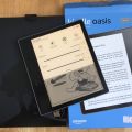 Máy đọc sách Kindle Oasis 3 10th màn hình 7” 300PPI Có đèn vàng warmlight, có phím bấm và chống nước. 