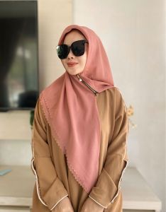 HS STORE Hijab zipper Resleting Terbaru / Jilbab Instan Zipper / segi empat instan zipper / Hijab wanita terbaru / kerudung segi empat mewah elegan / jilbab Resleting 2023 / kerudung /jilbab instan terbaru 2023 gratis ongkir