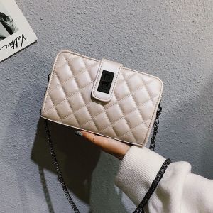 IELGY Korean Version Diamond Chain One-Shoulder Diagonal Female Bag