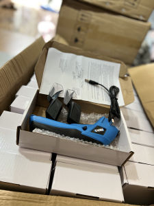 MÁY CẮT VẢI CẦM TAY CHẤT LƯỢNG CAO