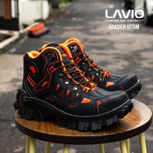 Sepatu Safety Pria Boots Tinggi Ujung Besi Keren Lavio Gradien Septi Kerja Proyek Lapangan