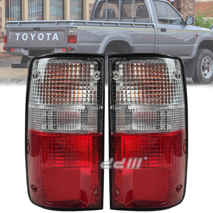 Luz Trasera Original Toyota Para Camionetas LN85, LN106, YN90 Y Otros Modelos - Negro Con Lente Rojo/Ámbar/Blanco