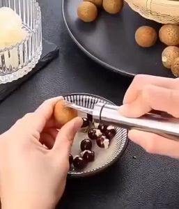 1_Bút Xoáy Hạt Nhãn/Hạt Vải_Dụng Cụ Tách Hạt Nhãn Trái Cây INOX Không Rỉ Tiện Lợi