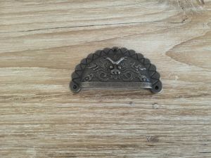 มือจับเฟอร์นิเจอร์ มือจับลิ้นชัก ลายมังกร และลายฝาหอย