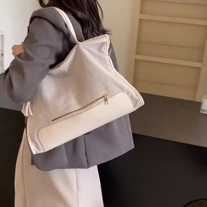 Cross-border large tote bag for women 2024 New tassel design large-capacity shoulder bag stylish tote bag versatile for any outfit