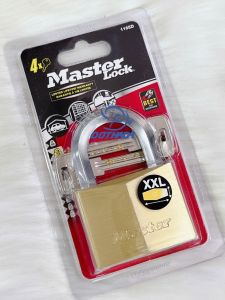 [Hỏa tốc HCM] KHÓA CHỐNG CẮT THÂN ĐỒNG 60MM MASTER LOCK 1165EURD - Hàng chính hãng