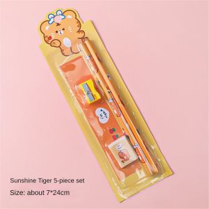 LVYIMAO ซื้อ 1 แถม 1 ดินสอไม้ 2B ดินสอการ์ตูน (ดินสอ 2 ชิ้น ยางลบ 1 ชิ้น ไม้บรรทัด 1 ชิ้น กบเหลาดินสอ) ดินสอดำ พร้อมยางลบ อุปกรณ์การเรียน เครื่องเขียน ของขวัญวันเด็ก