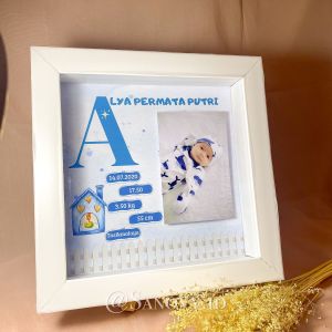 2020009 FRAME 3D LAMPU -Kado / Hadiah Bayi (Biodata Bayi) Baby Born Boy