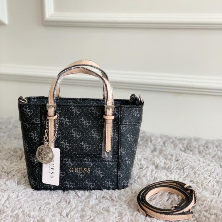 Tas Guess Delaney Hologram Mini BlackMatte Lazada Indonesia